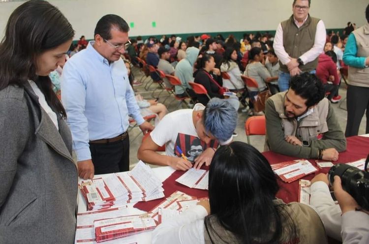 Jóvenes Construyendo el Futuro