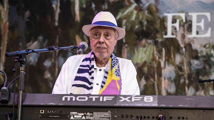 Sergio Mendes