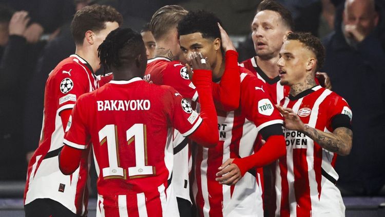 PSV  Girona